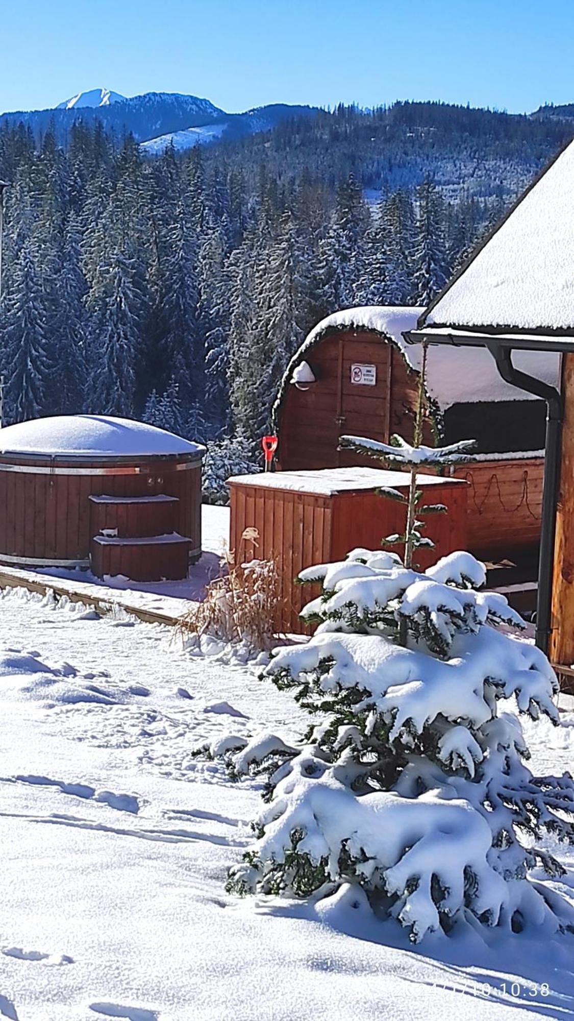 Witowianskie Domki Z Kominkiem, Jacuzzi I Sauna Dzianisz Esterno foto