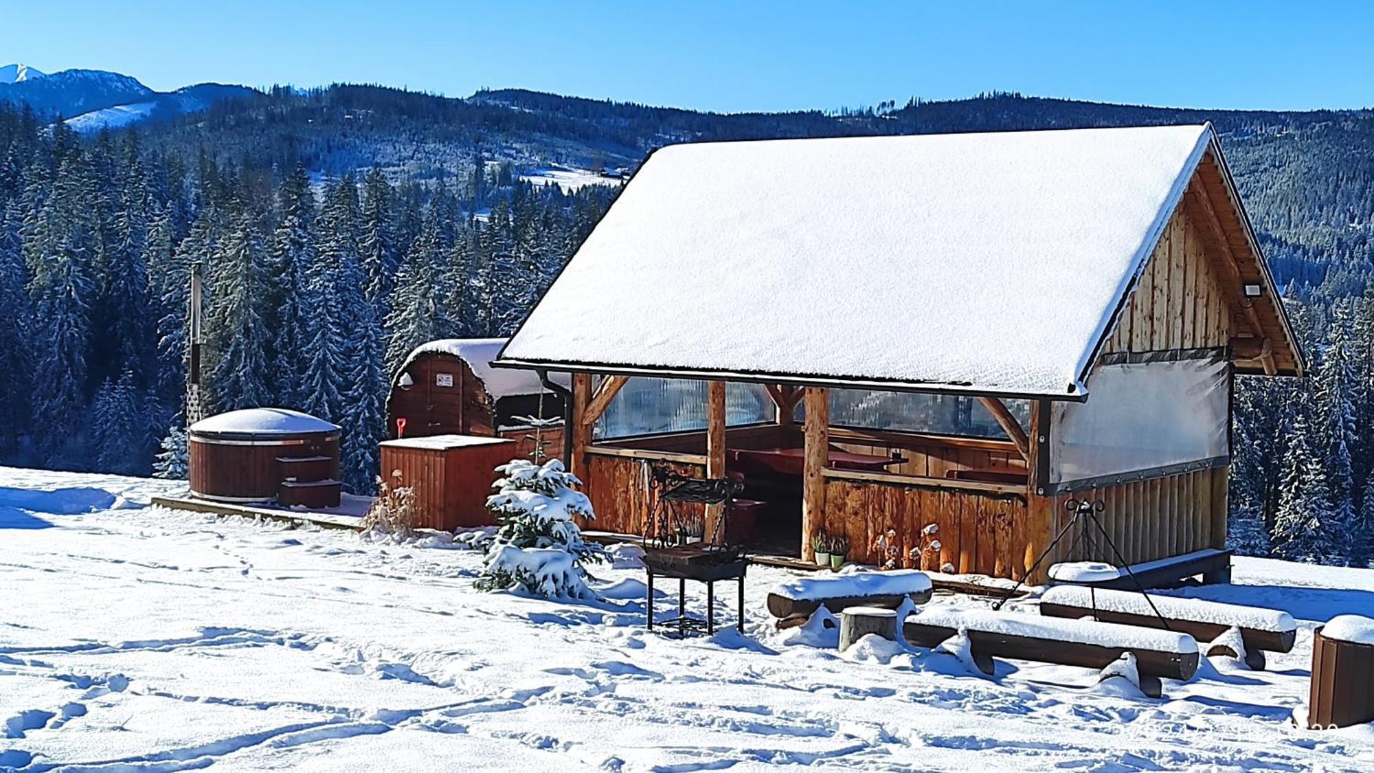 Witowianskie Domki Z Kominkiem, Jacuzzi I Sauna Dzianisz Esterno foto
