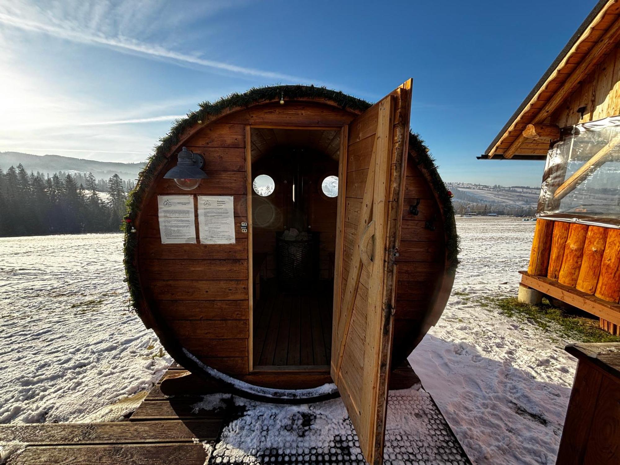 Witowianskie Domki Z Kominkiem, Jacuzzi I Sauna Dzianisz Esterno foto